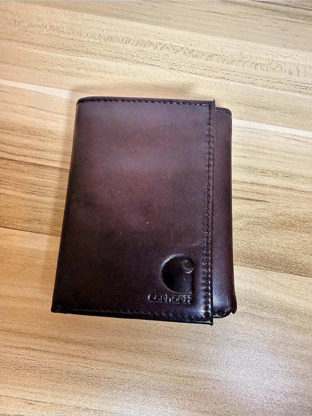Carhartt Men’s Genuine Leather Wallet Brown Bilfold Embossed High Quality